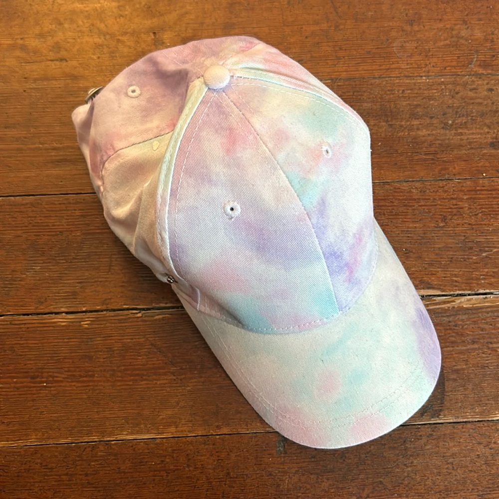Tie dye hat